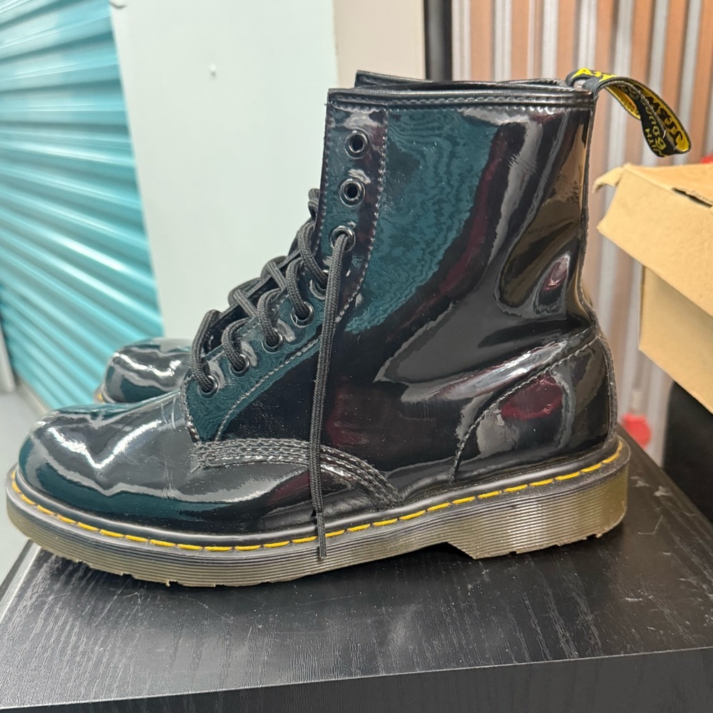 Men’s Dr. Martens 1460 Black Patent Leather Lamper boots US men’s 10 women’s 11
